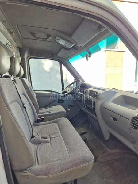Opel Movano 2.2 DTI