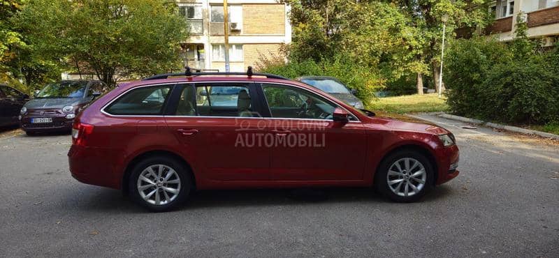 Škoda Octavia  Škoda Octavia