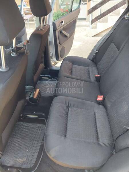 Volkswagen Golf 4 