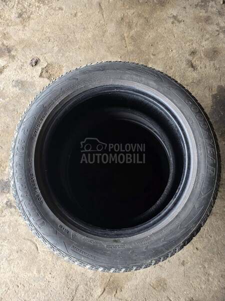 Goodyear 205/55 R16 Zimska