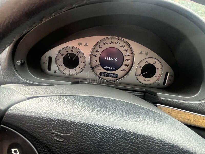 Mercedes Benz E 220 E220 avangarde