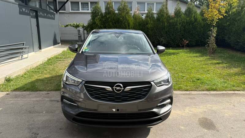 Opel Grandland X /1.5CDTI/KAM/NOV