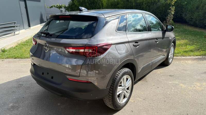 Opel Grandland X /1.5CDTI/KAM/NOV