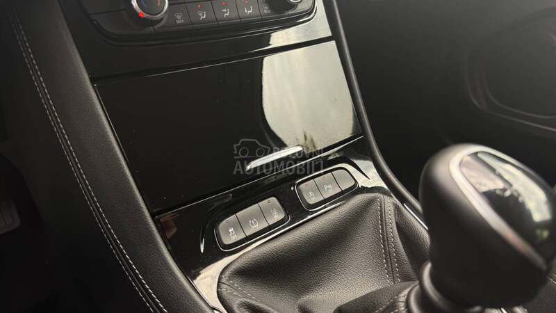 Opel Grandland X /1.5CDTI/KAM/NOV