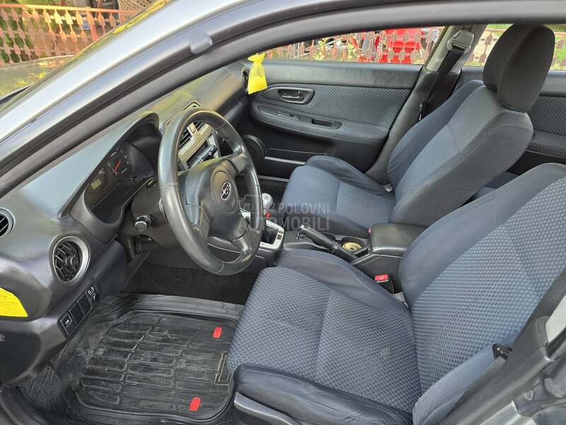Subaru Impreza 1.5 R5M 4X4