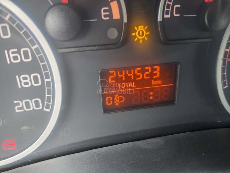 Fiat Punto 1.2 be nz van tng