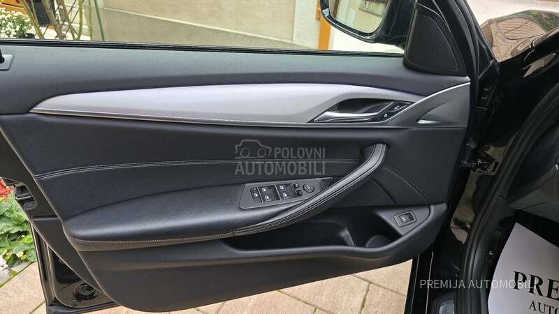BMW 530 D XDRIVE SPORTLINE