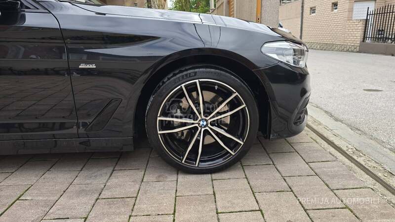 BMW 530 D XDRIVE SPORTLINE
