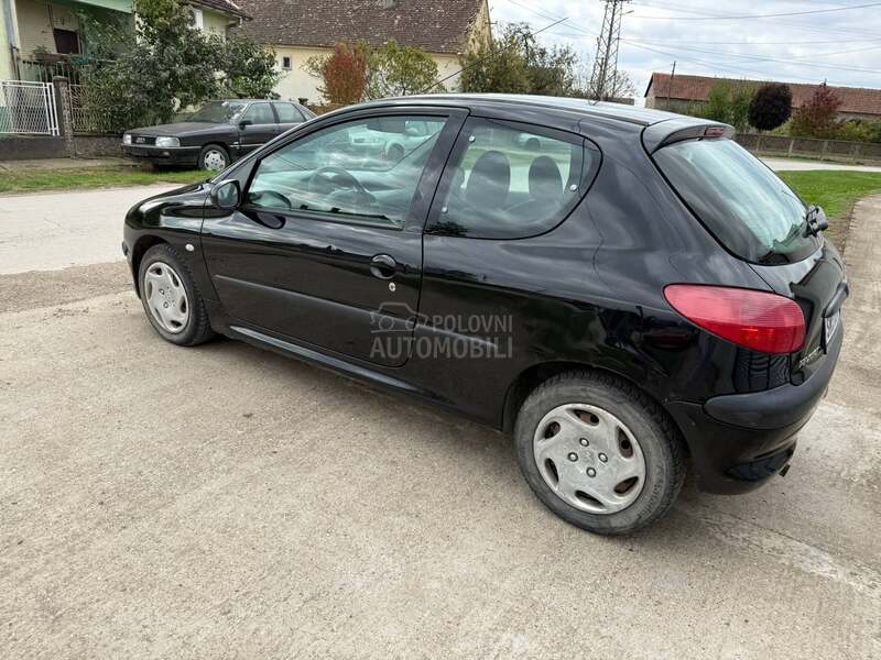 Peugeot 206 
