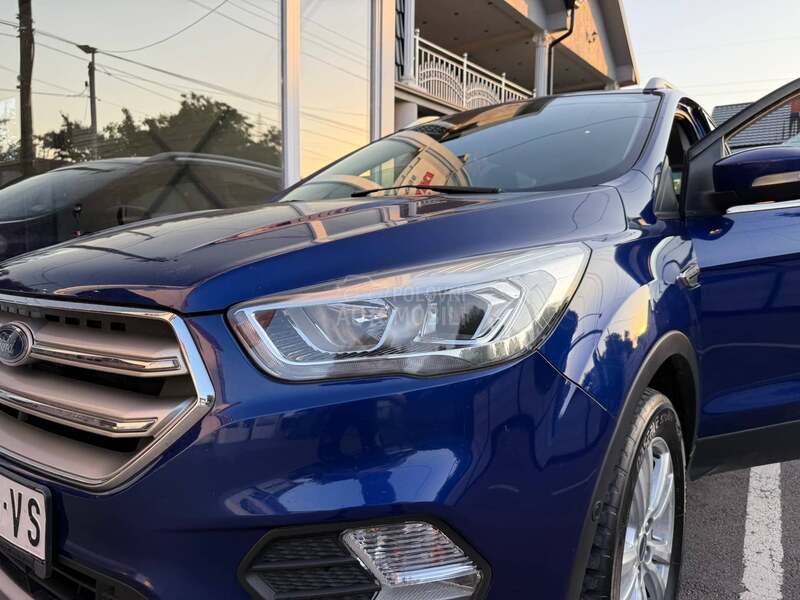 Ford Kuga titanijum zame