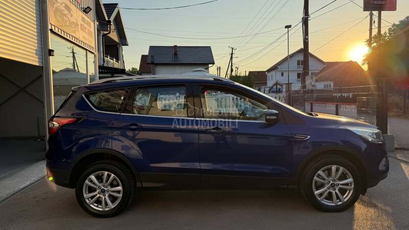 Ford Kuga titanijum zame