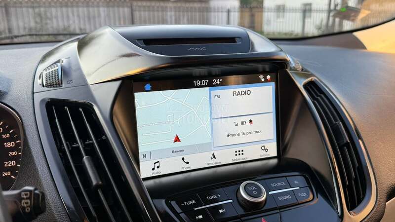 Ford Kuga titanijum zame