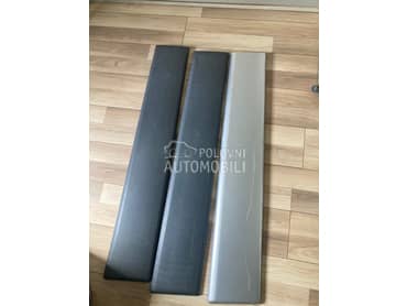 Trafic vivaro lajsne