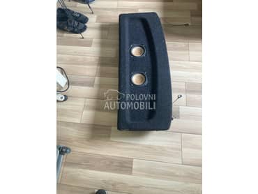 polica sa zvucnicima za Opel Corsa D od 2006. do 2013. god.