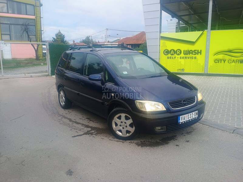 Opel Zafira 