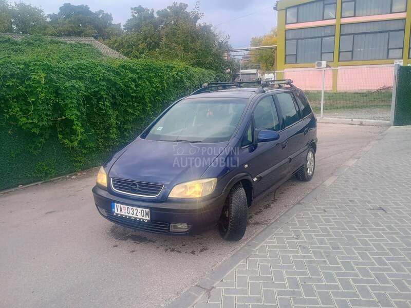Opel Zafira 