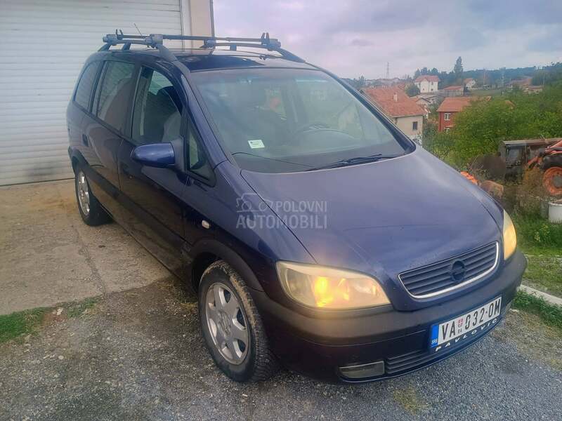 Opel Zafira 