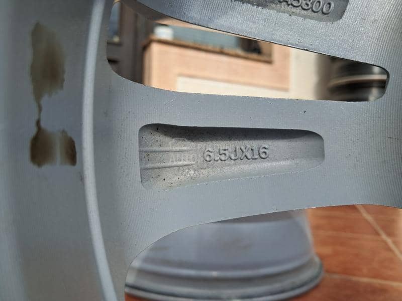 Aluminijumske felne original kao nove 16" 5 x 114.3