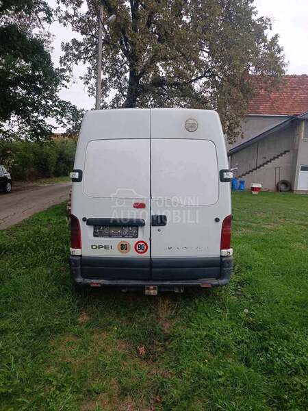 Opel Movano 