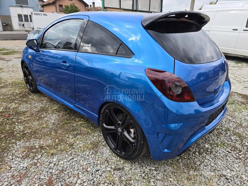 Opel Corsa D opc 200 ps