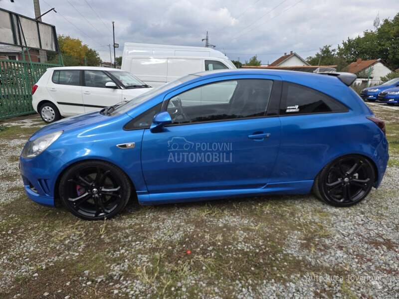 Opel Corsa D opc 200 ps