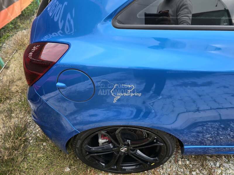 Opel Corsa D opc 200 ps