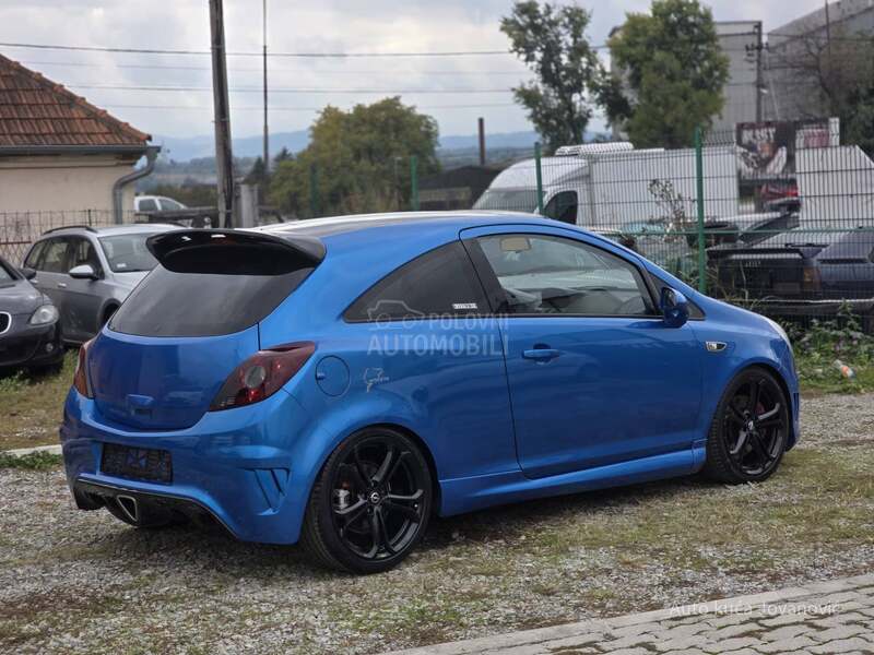 Opel Corsa D opc 200 ps