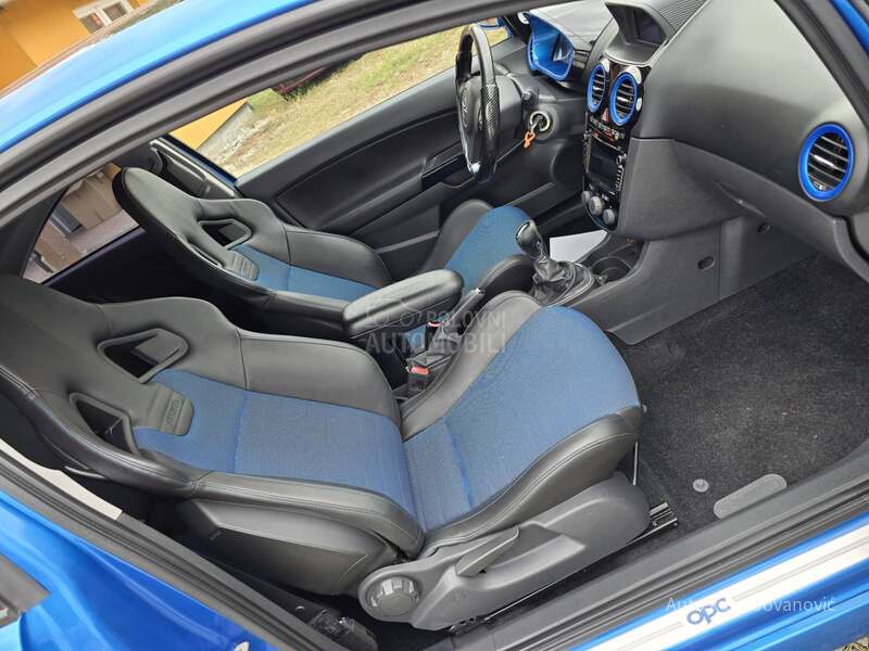 Opel Corsa D opc 200 ps