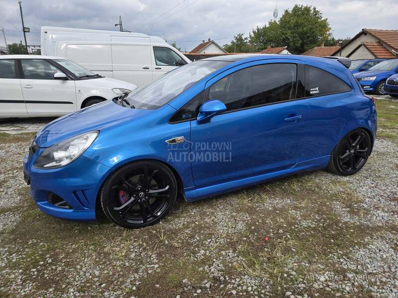 Opel Corsa D opc 200 ps