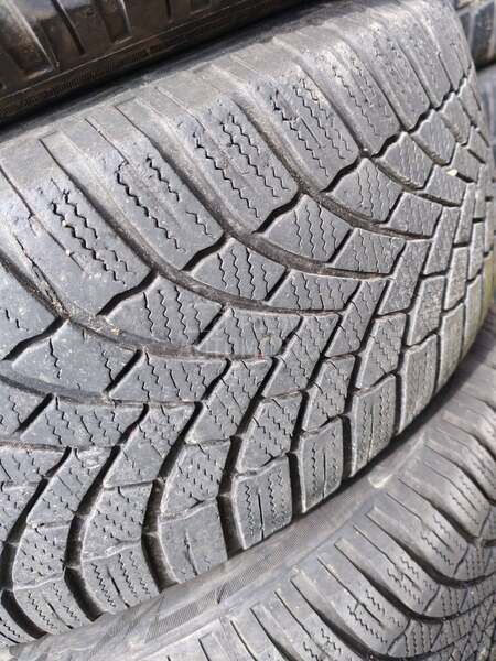 Bridgestone 205/55 R16 Zimska