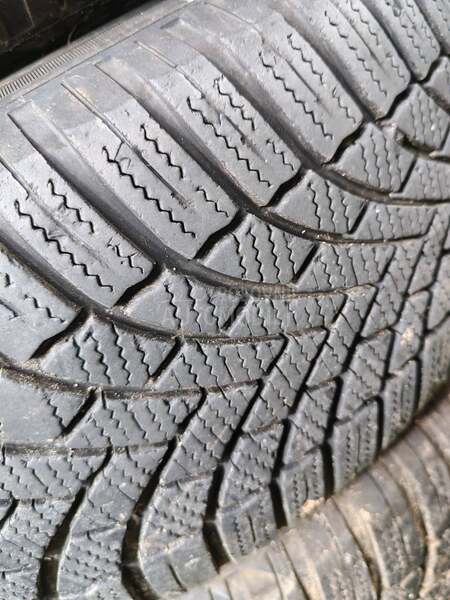 Bridgestone 205/55 R16 Zimska