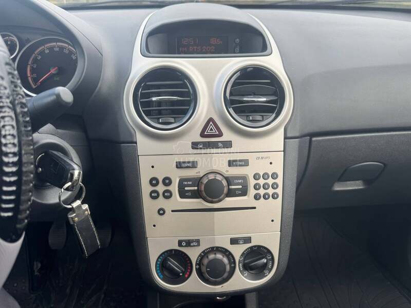 Opel Corsa D 