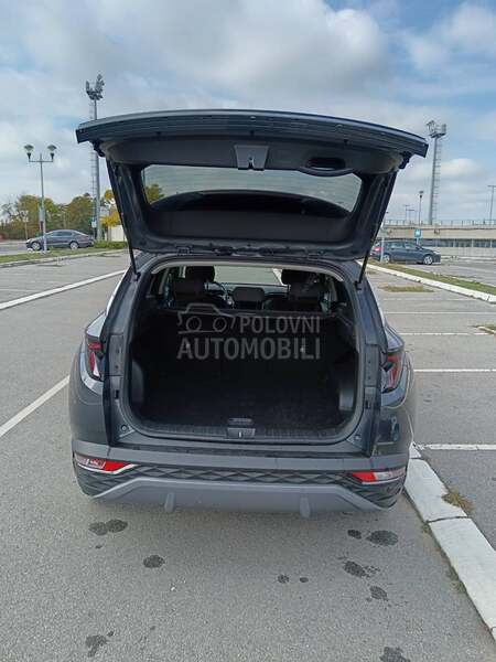 Hyundai Tucson 1.6T PREMIUM