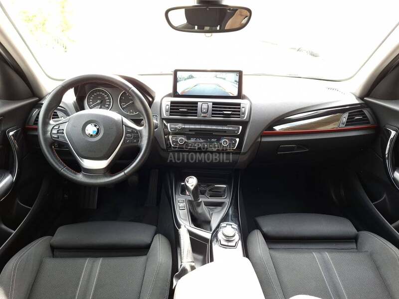 BMW 118 118d SPORT
