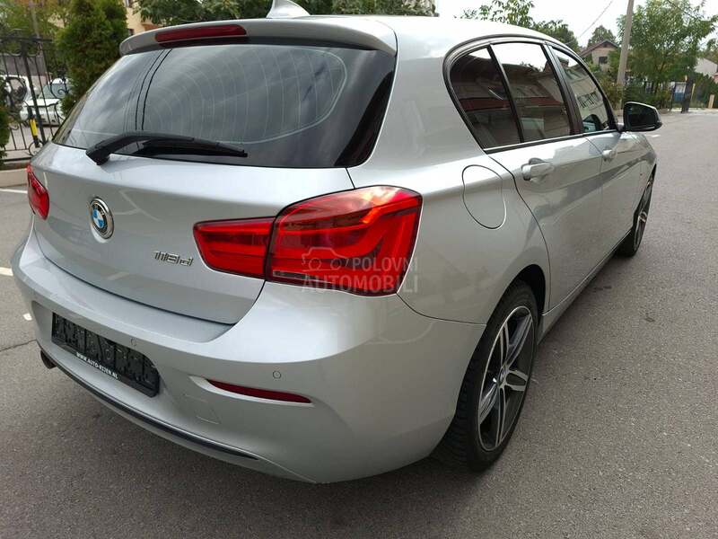 BMW 118 118d SPORT