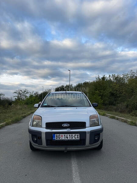 Ford Fusion 1.4 TDCI