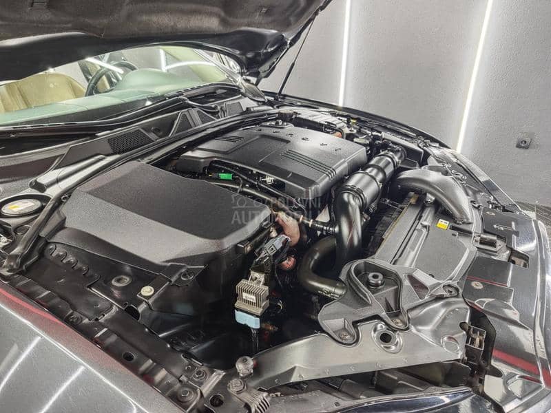 Jaguar XF 2.2 D Luxury T.O.P.