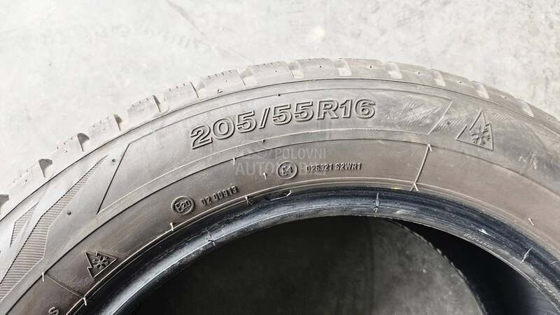 Firestone 205/55 R16 Zimska