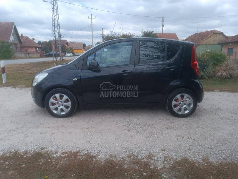 Opel Agila 