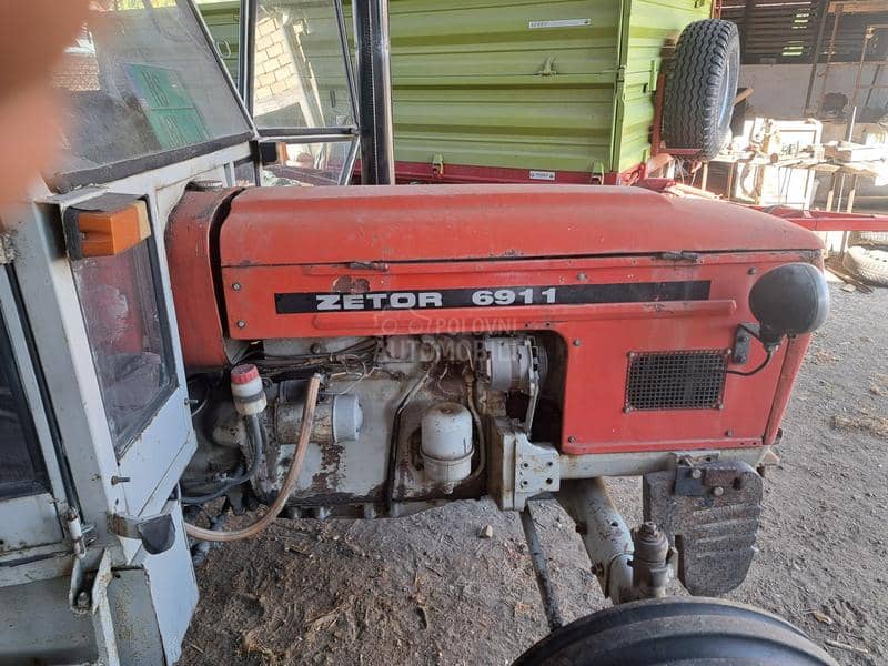 Zetor 6911