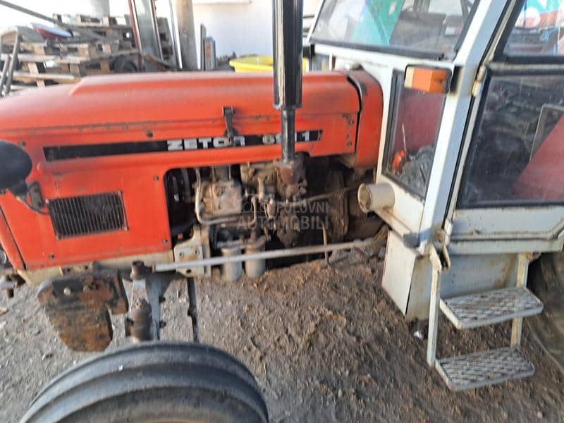 Zetor 6911