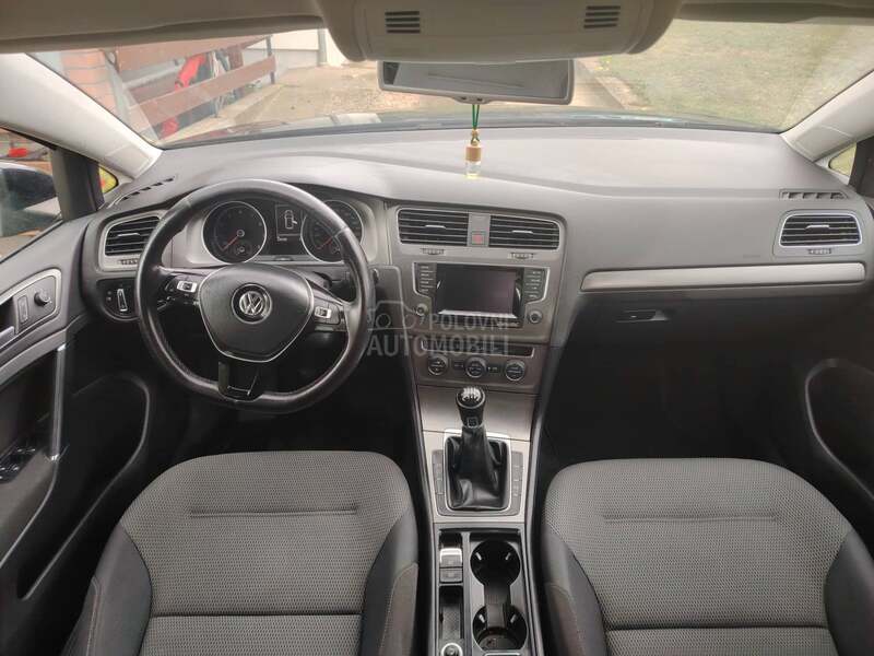 Volkswagen Golf 7 