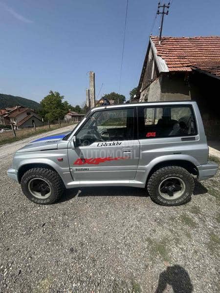 Suzuki Vitara 