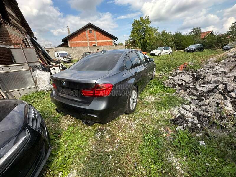 BMW 318 