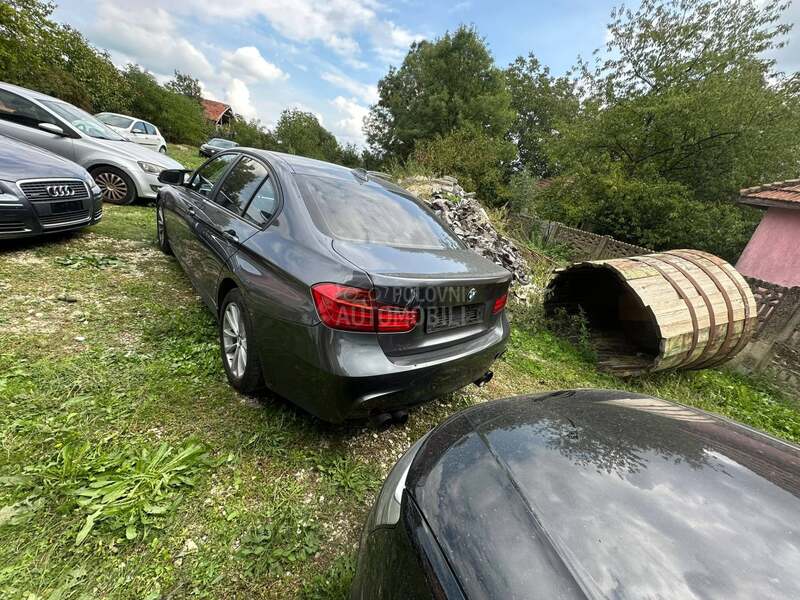 BMW 318 