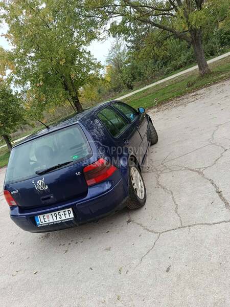 Volkswagen Golf 4 