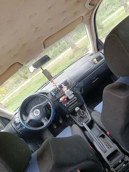 Volkswagen Golf 4 