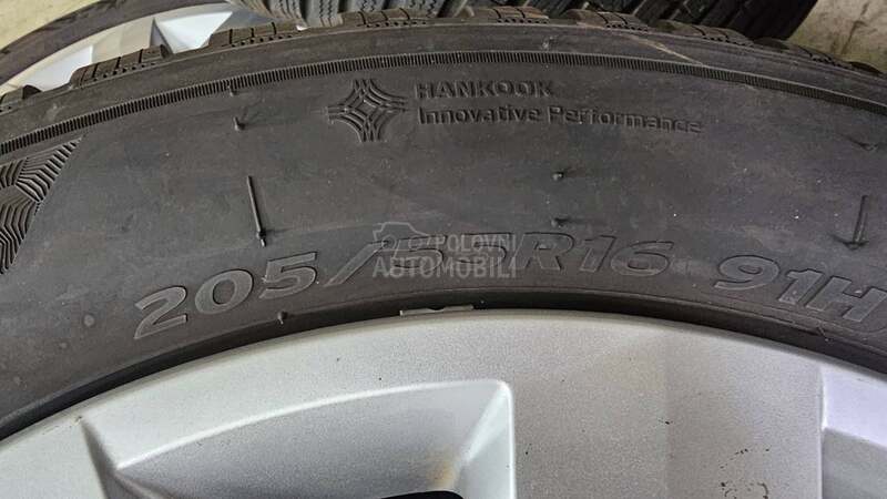 Hankook 205/55 R16 Zimska