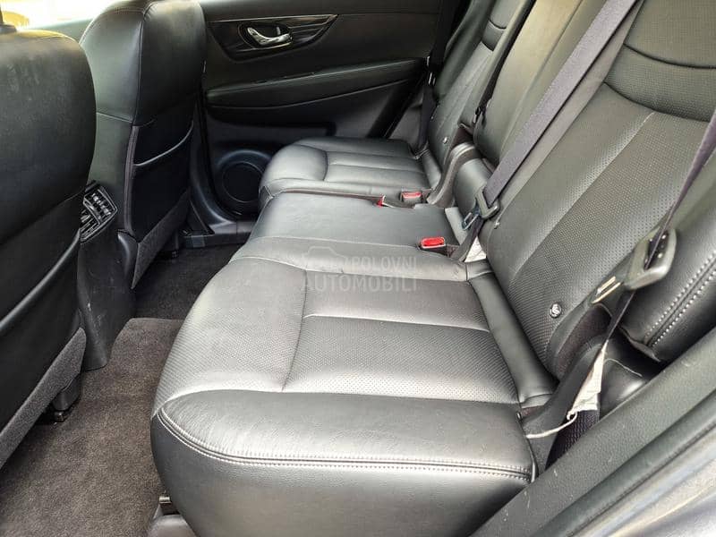 Nissan X-Trail 2.0dCi/4X4/AUTOM/CH/