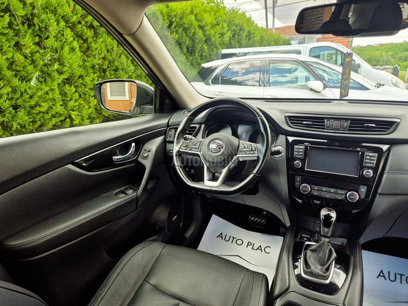 Nissan X-Trail 2.0dCi/4X4/AUTOM/CH/